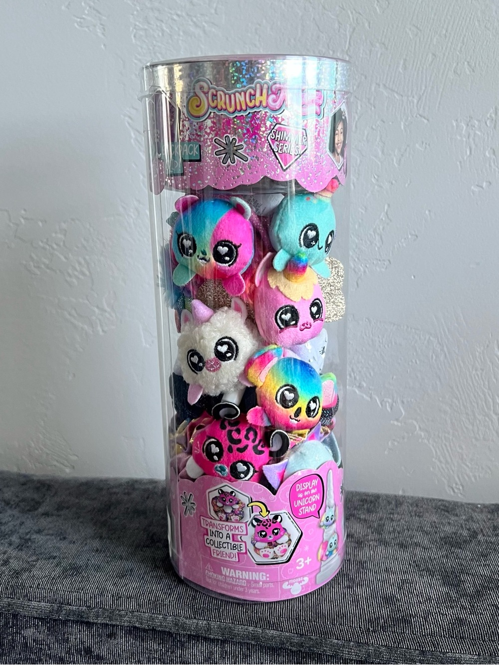 NWT ScrunchMiez Shimmer Series 7 Pack Super Set With Unicorn Display Stand